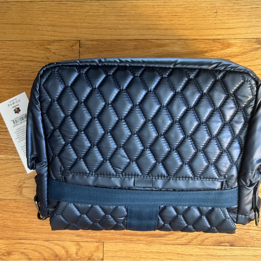 LUG 'Harness' Crossbody / Shoulder Bag - Raspberry - Picture 2 of 4